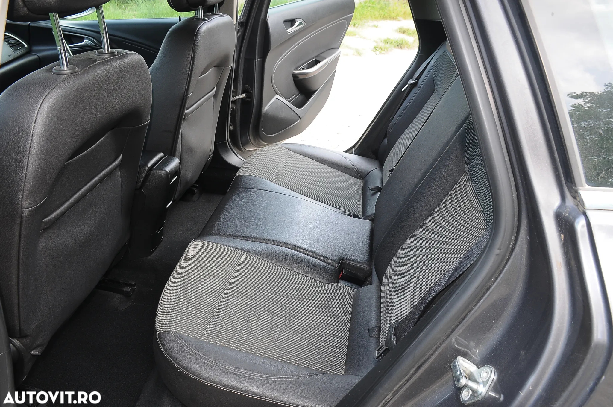 Opel Astra Sport Tourer 1.4 ECOTEC Enjoy - 8