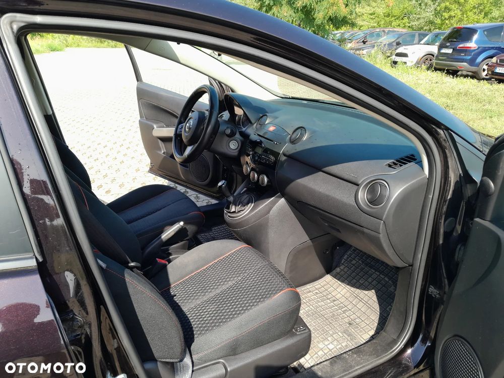 Mazda 2 1.5 Sport - 12
