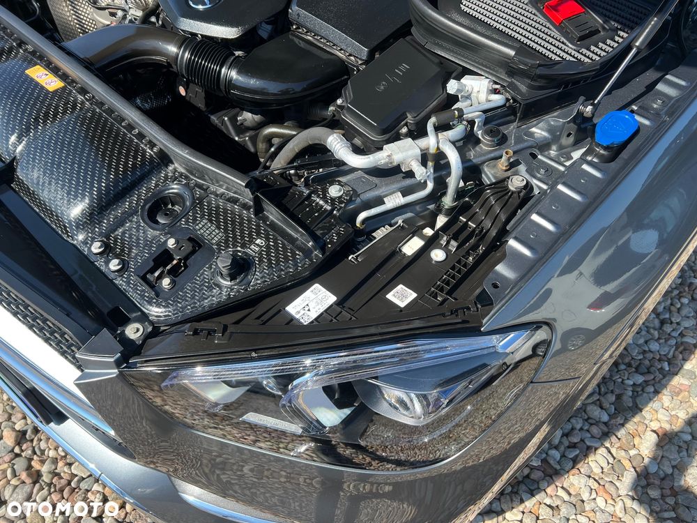 Mercedes-Benz GLE 300 d 4Matic 9G-TRONIC AMG Line - 19