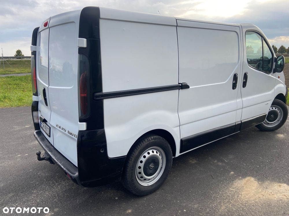 Opel Vivaro - 5
