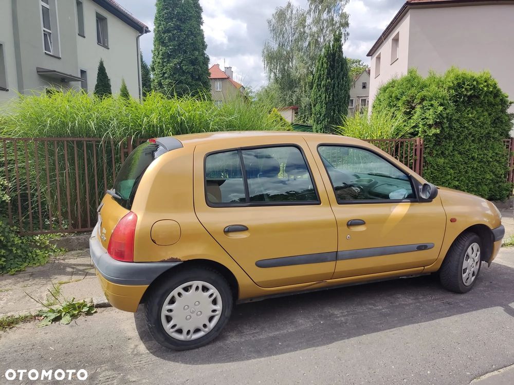 Renault Clio - 3