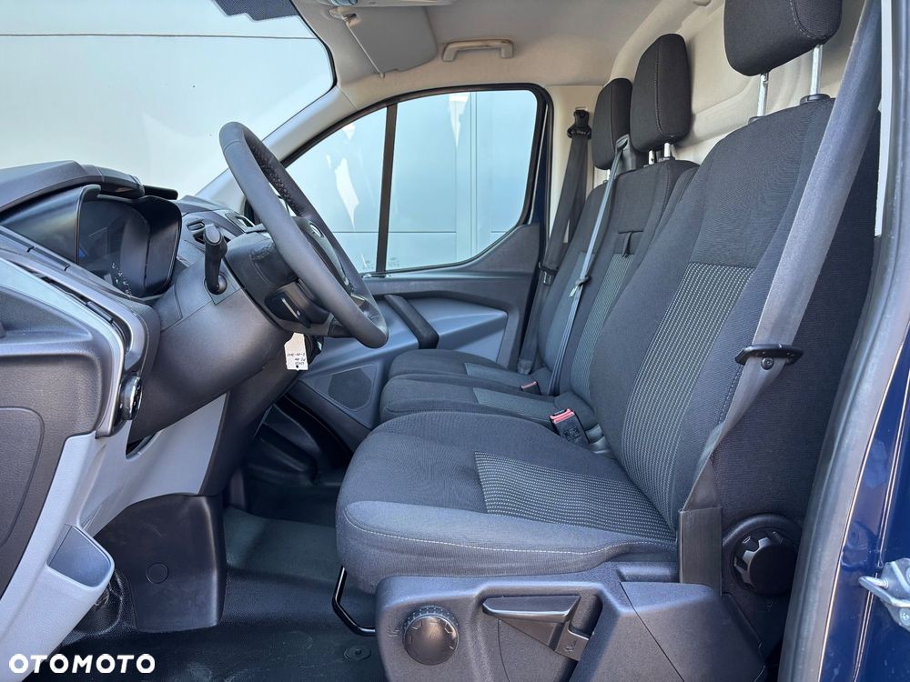 Ford Transit Custom L1H1 Klima Hak I Właściciel Serwis do końca Bezwypadkowy - 13