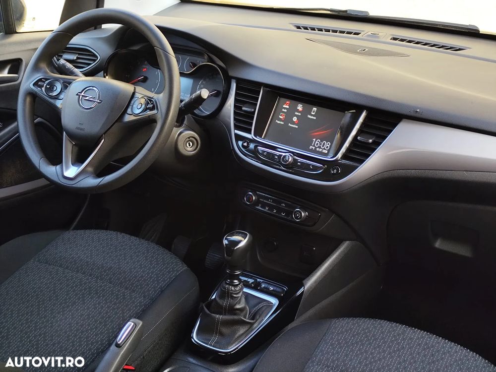 Opel Crossland - 10
