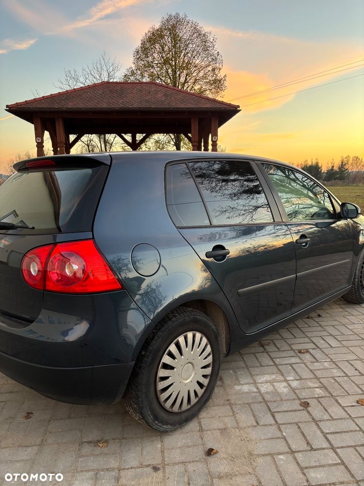 Volkswagen Golf V 1.4 Trendline - 4
