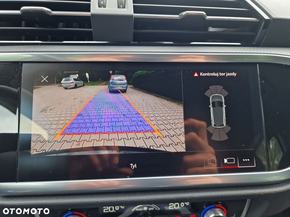 Audi Q3 - 40