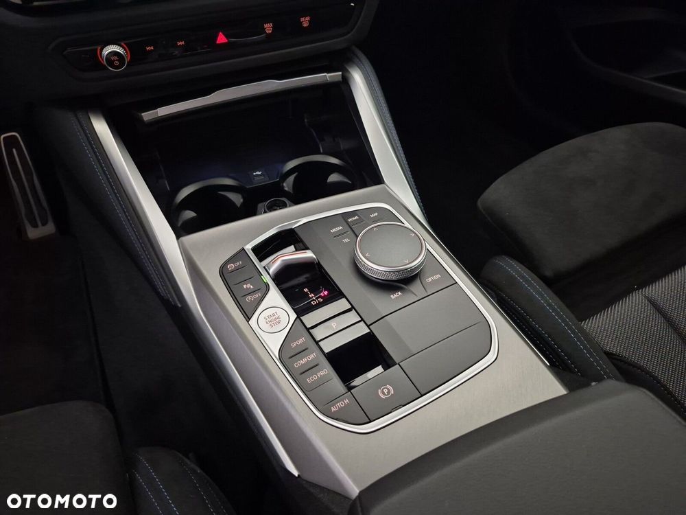 BMW Seria 2 220i M Sport sport - 13