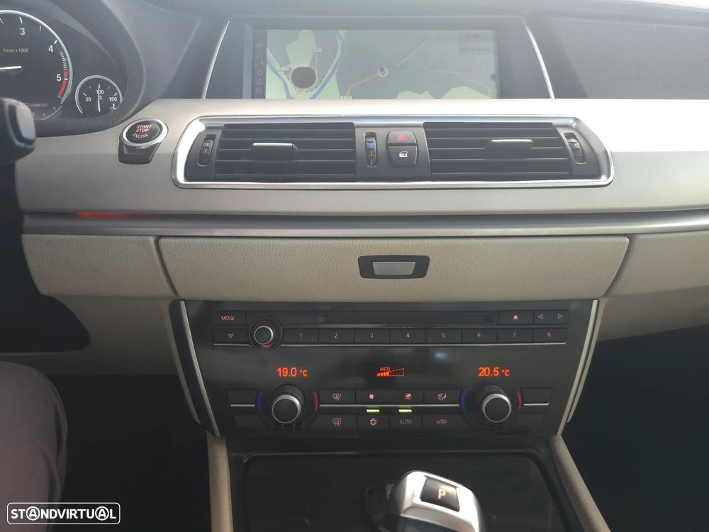 BMW 530 Gran Turismo - 16