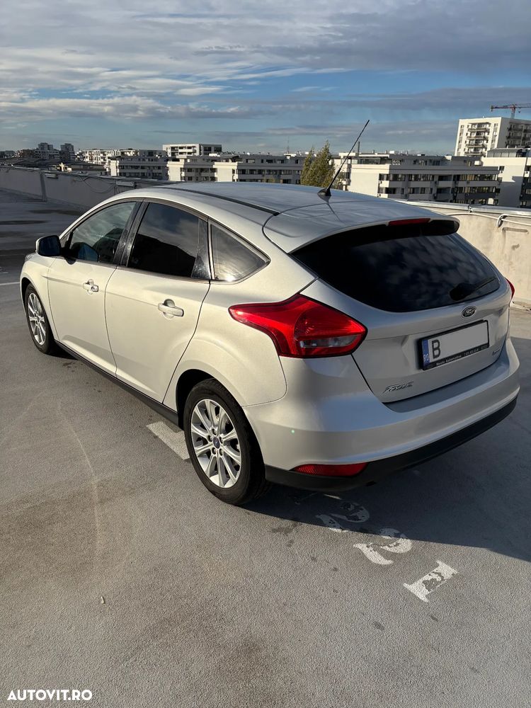 Ford Focus 1.0 EcoBoost Trend - 6