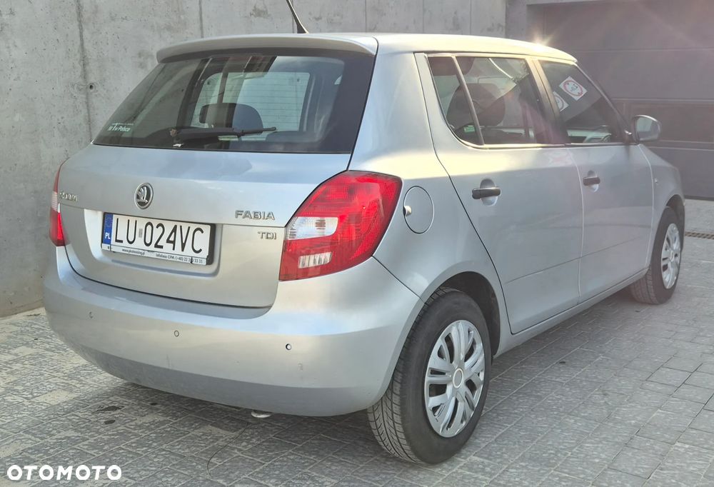 Skoda Fabia - 5