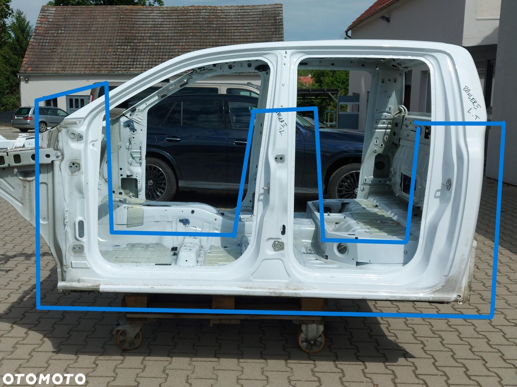 Ford Ranger VI 6 2024r próg bok lewy cały słupek drzwi a b c - 1