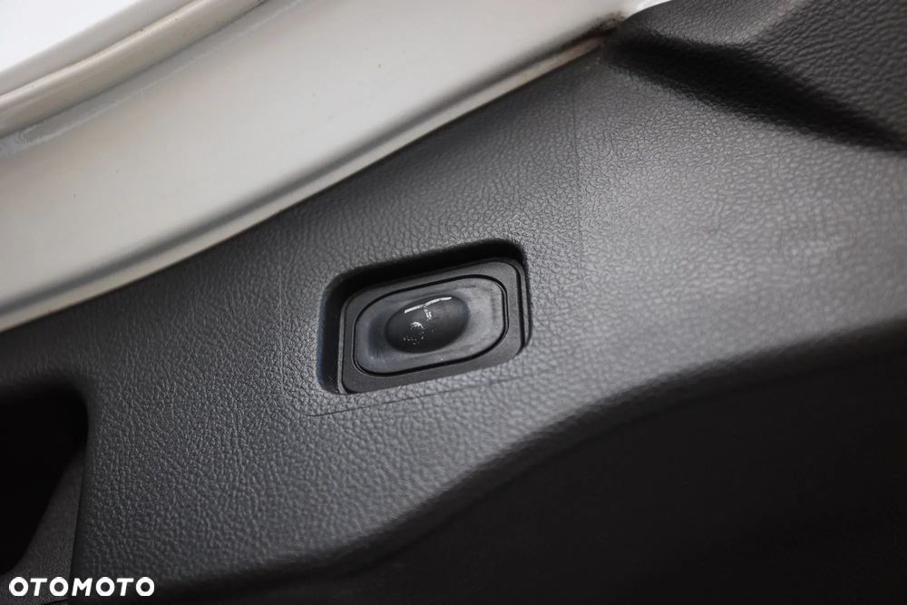 Ford Mondeo 2.0 EcoBlue Business Edition - 20