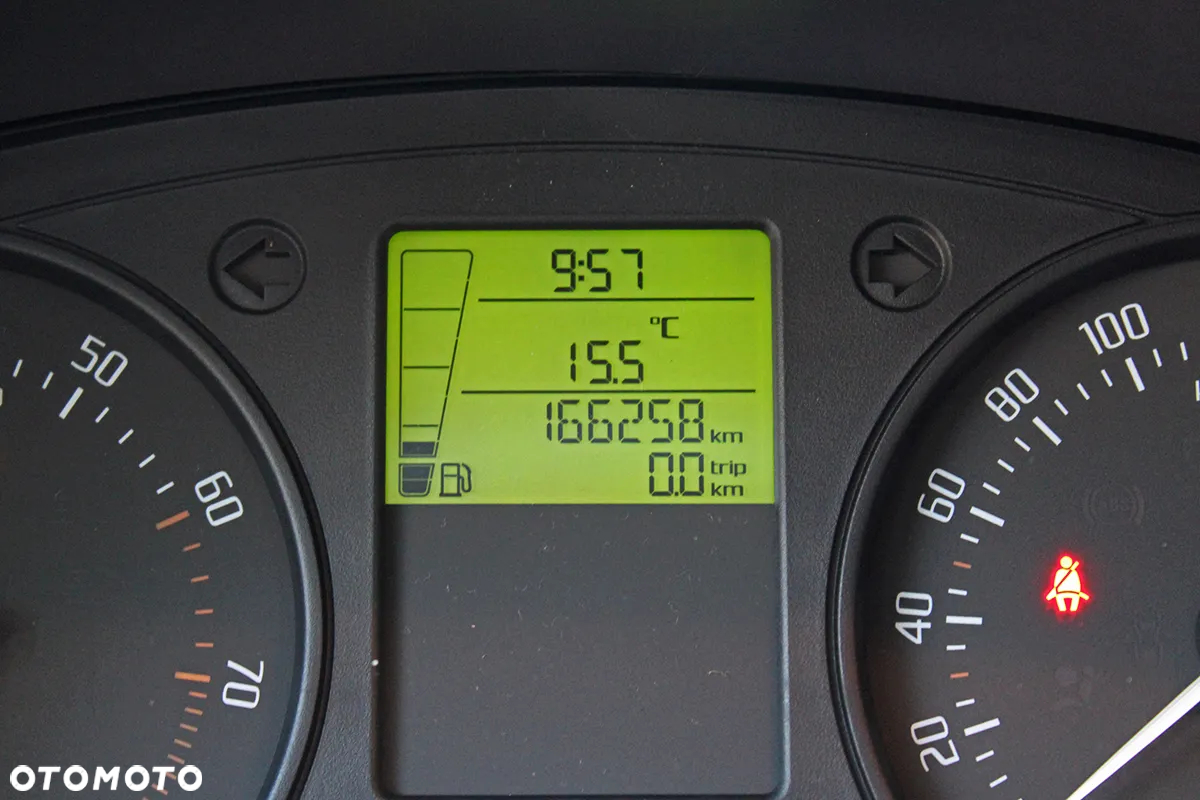 Skoda Fabia - 6
