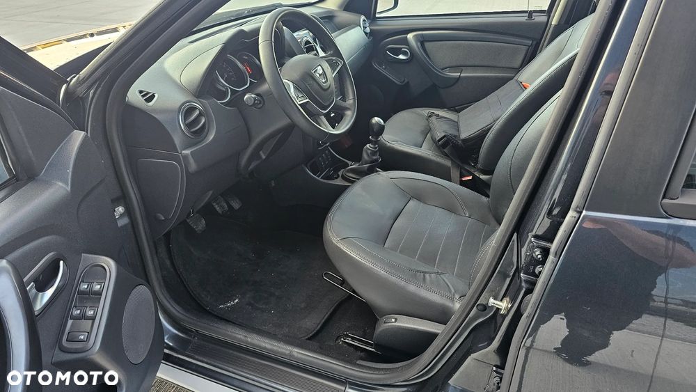 Dacia Duster dCi 110 FAP 4x2 Prestige - 11