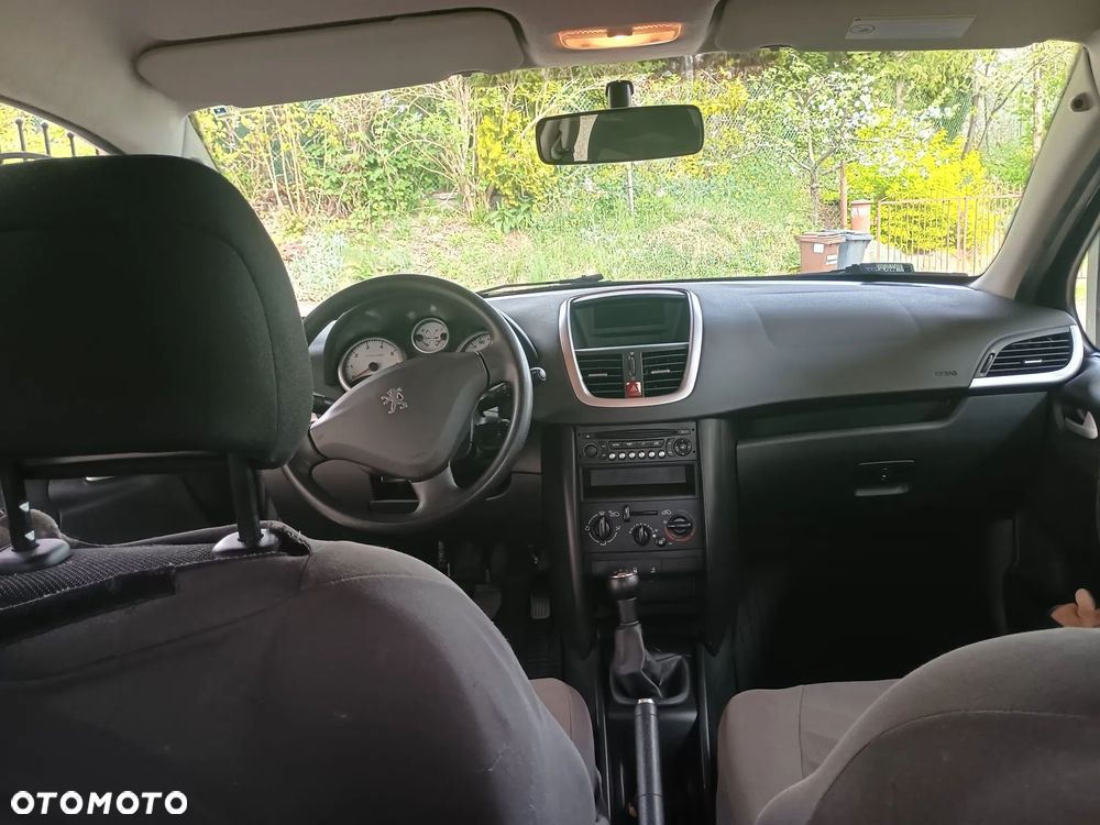 Peugeot 207 1.4 U Move - 10