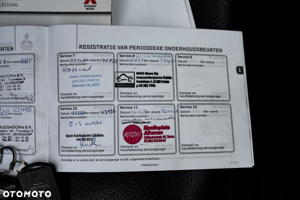 Mitsubishi Outlander 2.0 4WD Plus - 19