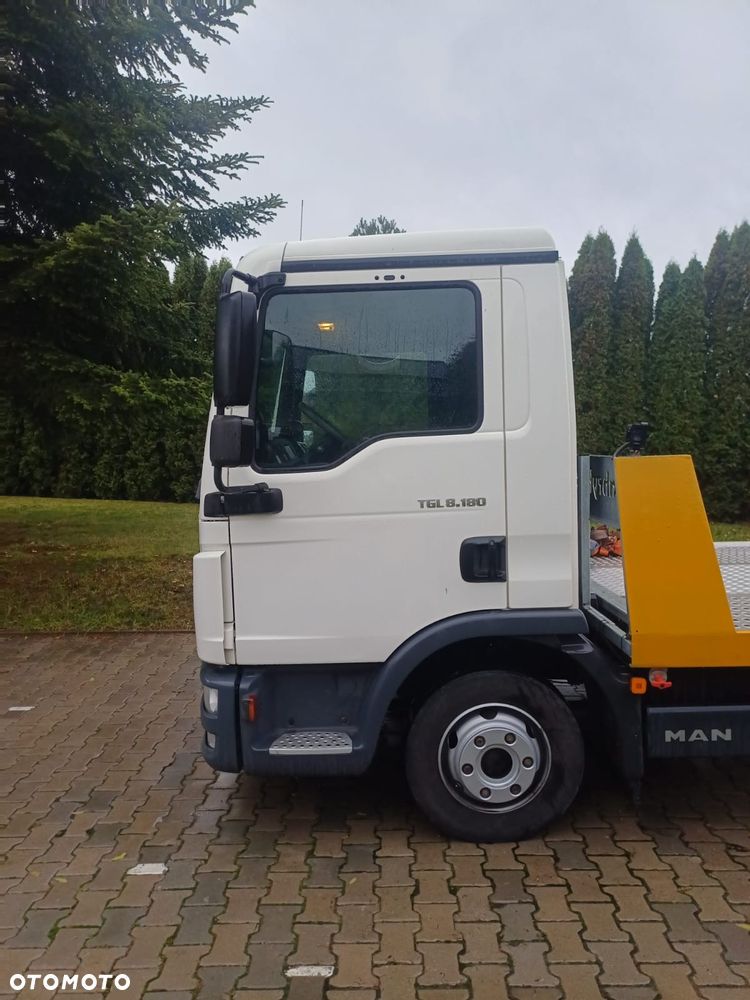 MAN TGL - 8