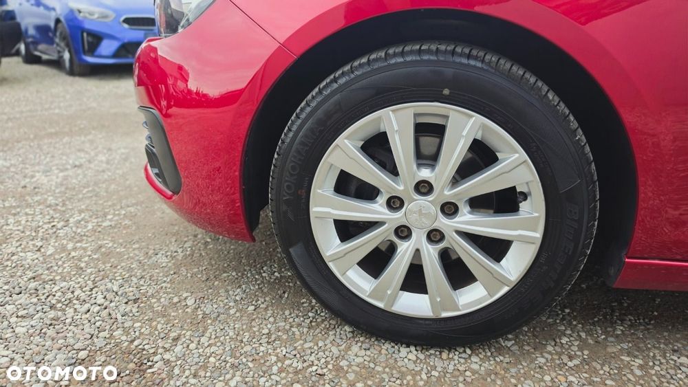 Peugeot 308 PureTech 130 GPF Stop & Start Style - 27