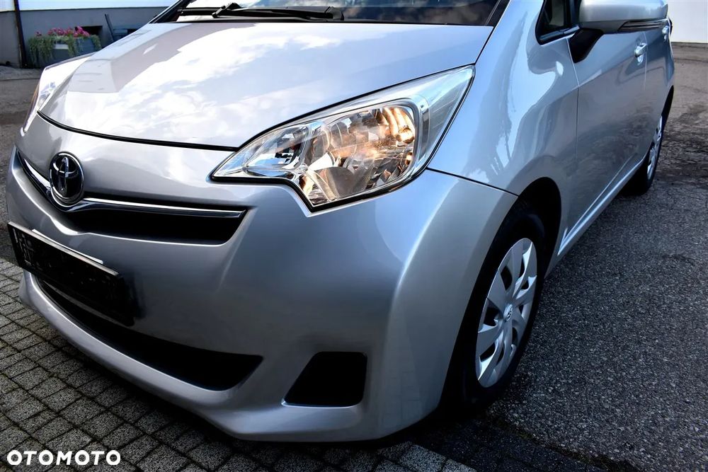 Toyota Verso S 1.33 VVT-i Multidrive Life - 17