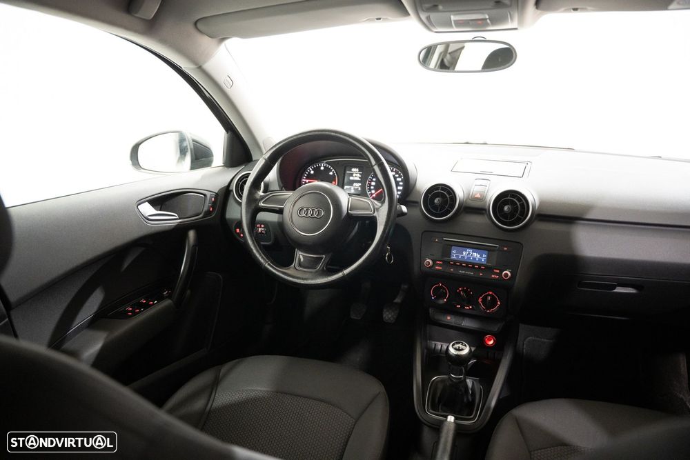 Audi A1 Sportback 1.4 TDI Design - 10