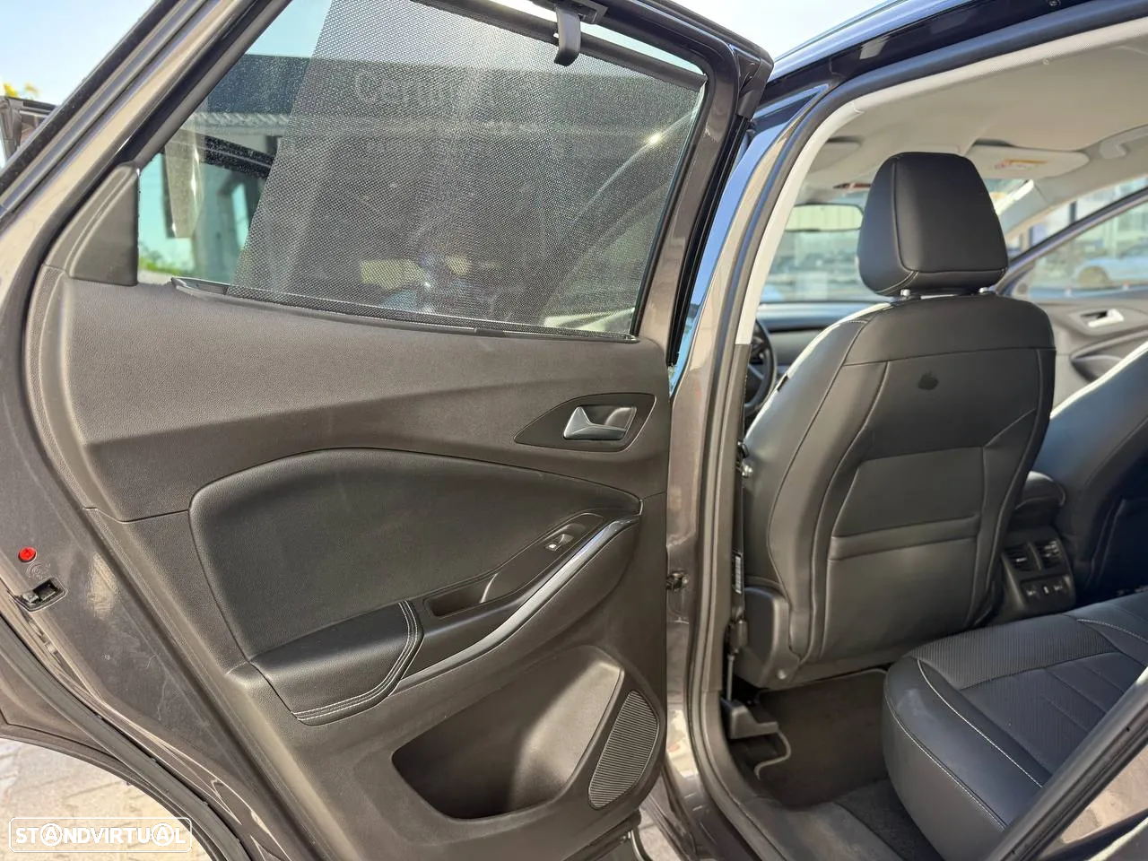 Opel Grandland X 1.6 D S&S Auto Ultimate - 41