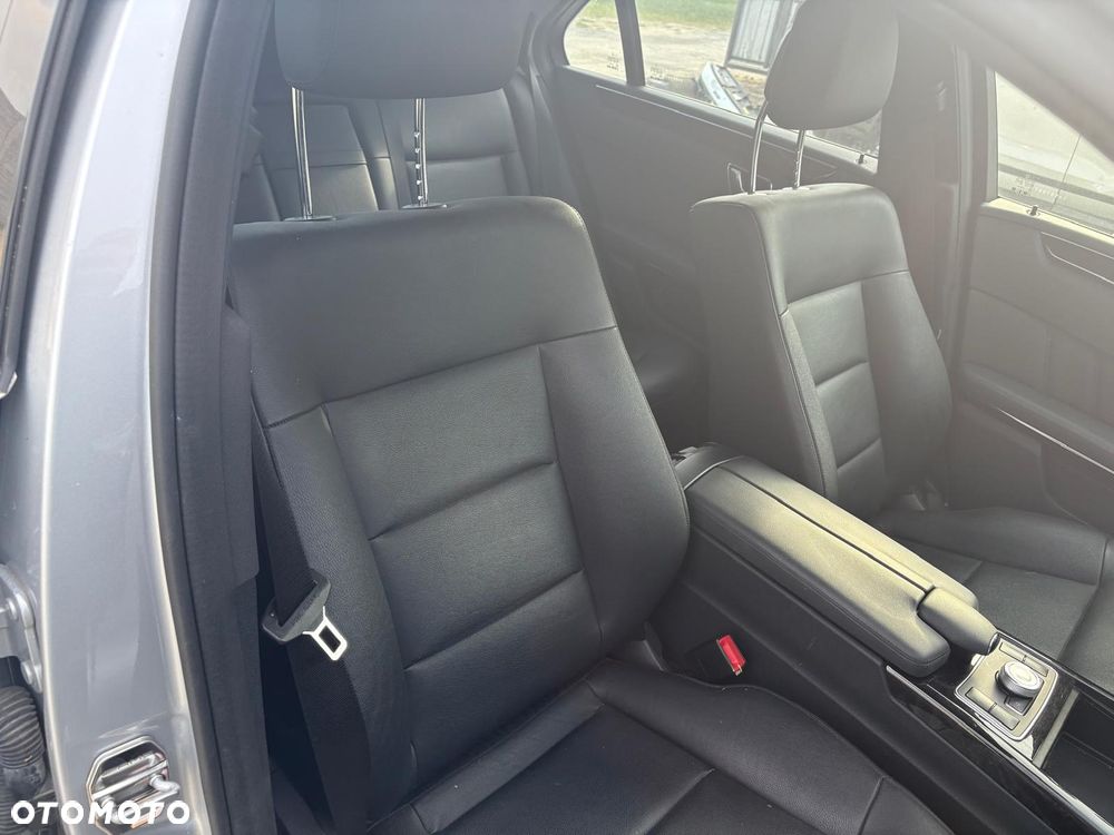 Mercedes-Benz Klasa E 350 CDI DPF BlueEFFICIENCY 7G-TRONIC Avantgarde - 11