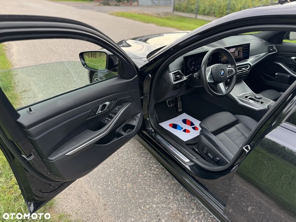 BMW Seria 3 320d xDrive mHEV M Sport Edition sport - 27