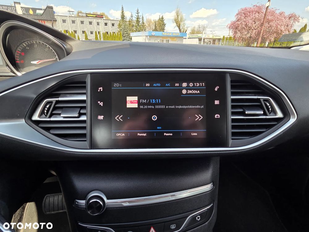 Peugeot 308 BlueHDi 130 EAT8 Stop & Start Allure - 31