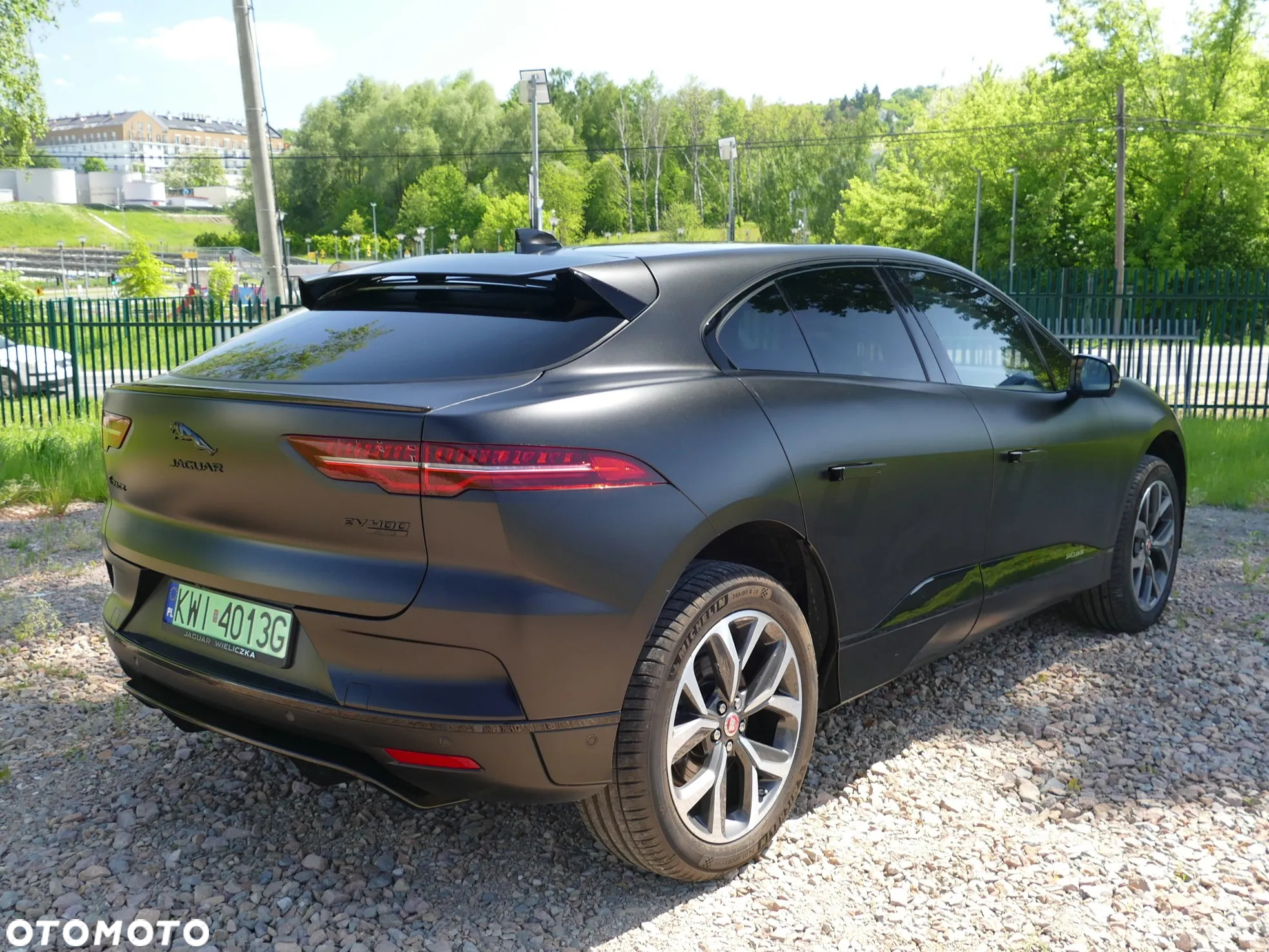 Jaguar I-Pace EV400 AWD HSE - 8