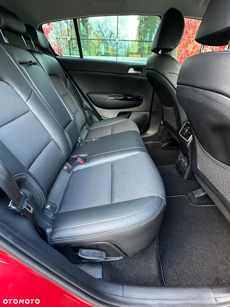 Kia Sportage 1.6 T-GDI L Business Line 2WD - 38