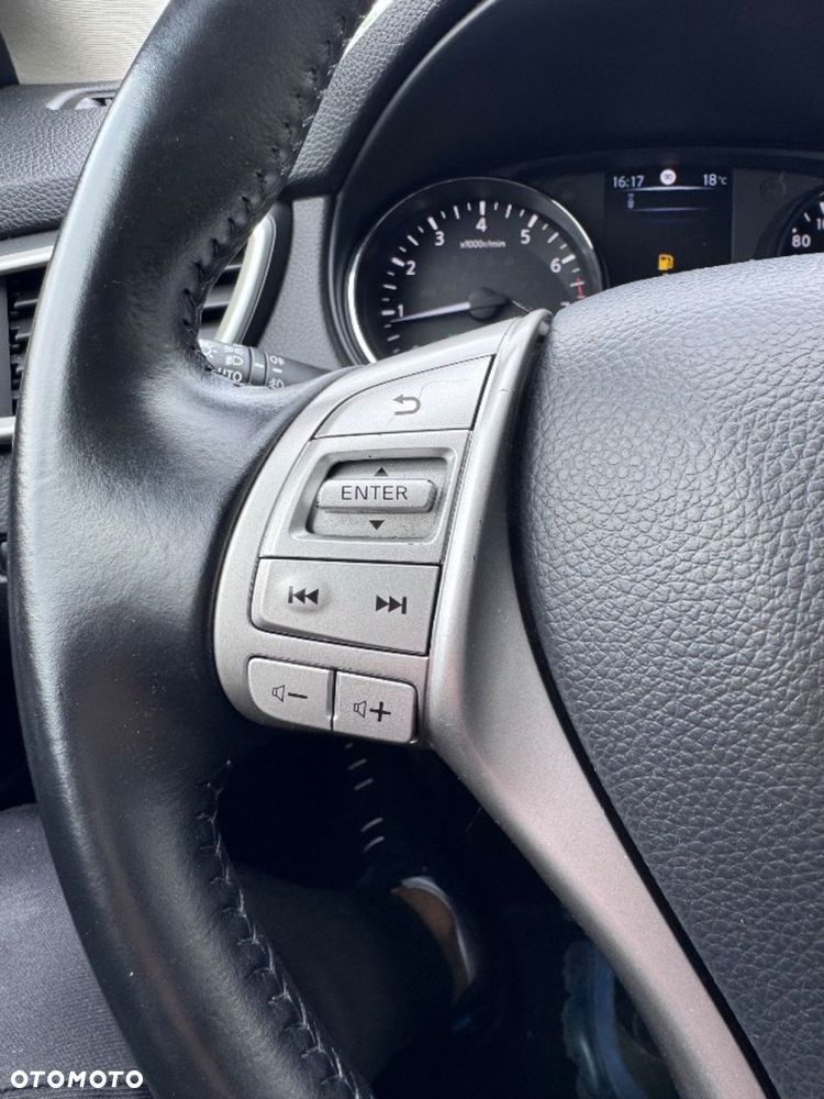 Nissan Qashqai - 22
