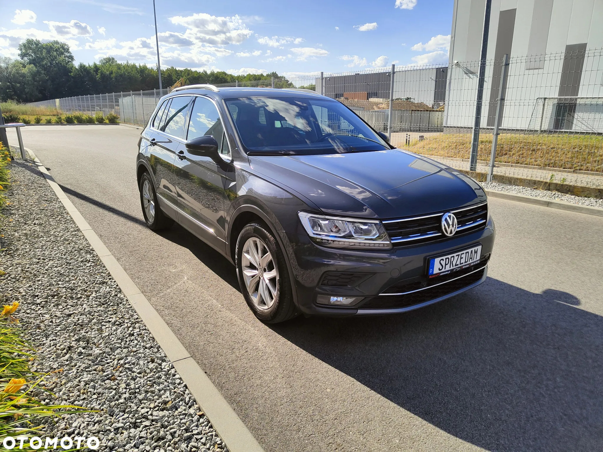 Volkswagen Tiguan 2.0 TDI SCR (BlueMotion Technology) DSG Highline - 2