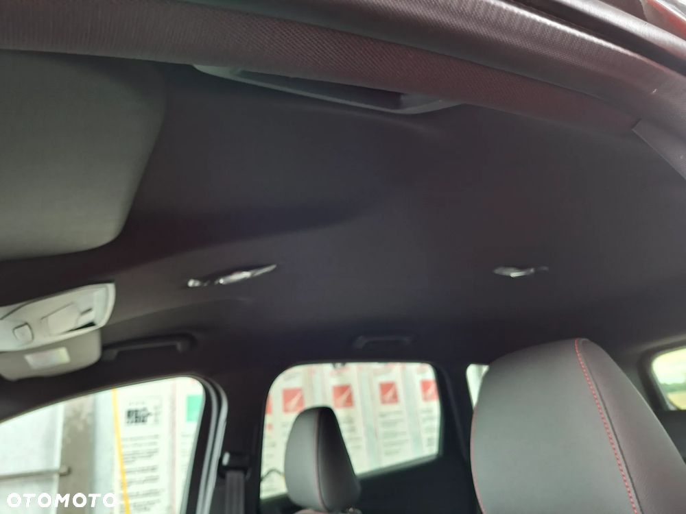Ford Kuga - 8