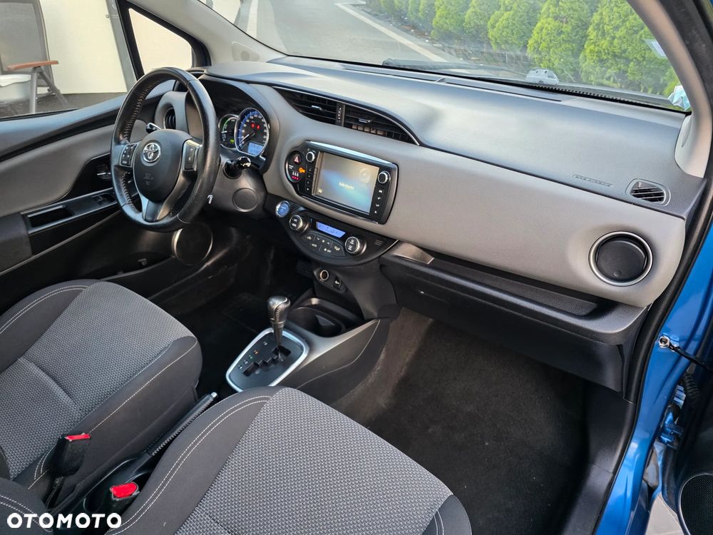 Toyota Yaris - 15