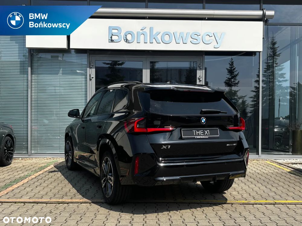 BMW X1 sDrive18i M Sport - 5