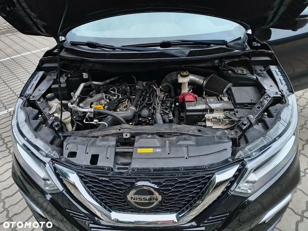 Nissan Qashqai 1.3 DIG-T Tekna+ - 24