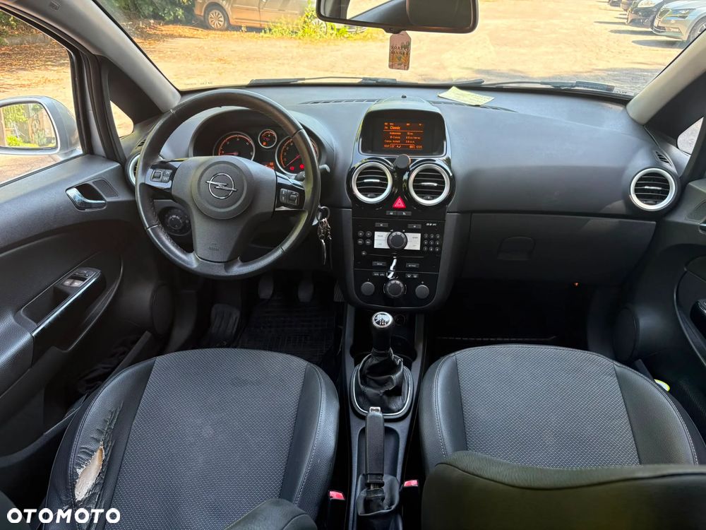 Opel Corsa 1.3 CDTI Cosmo - 9