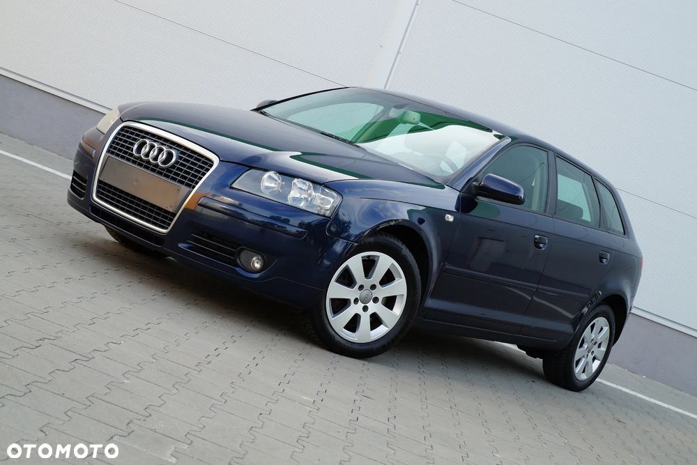 Audi A3 Sportback 2.0 TFSI Attraction - 3