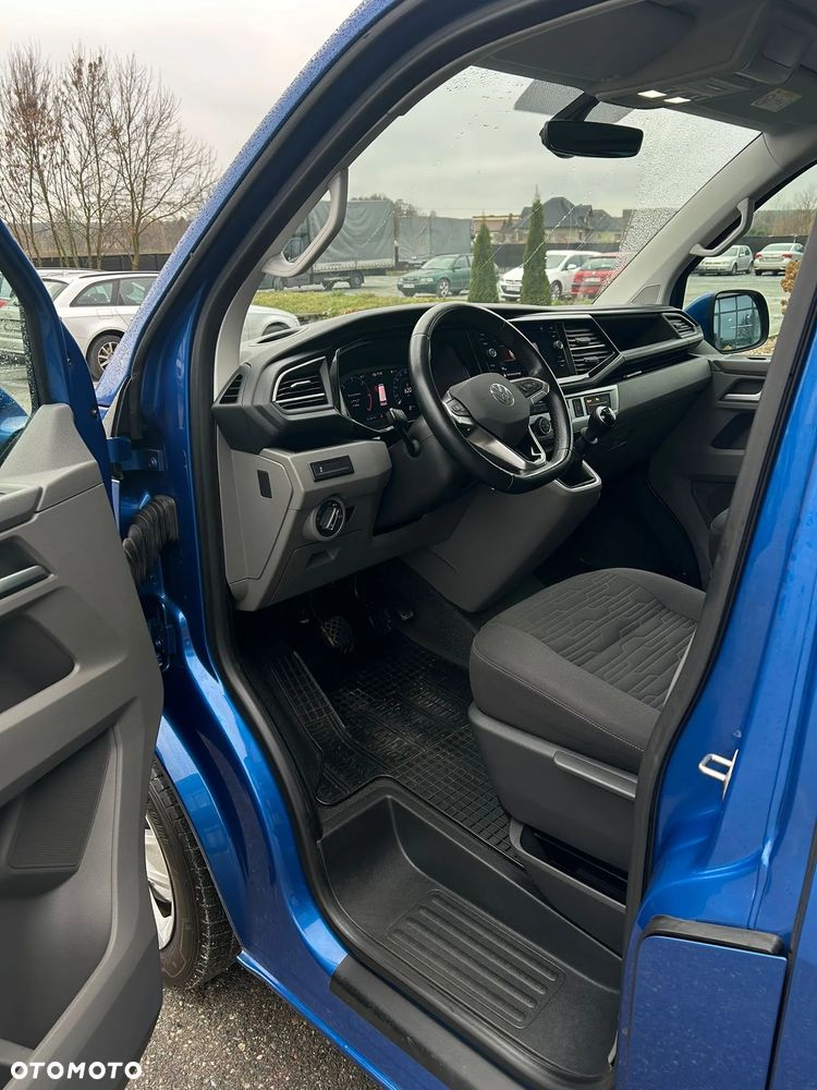 Volkswagen Transporter Caravelle T6.1 Kurz Highline - 9