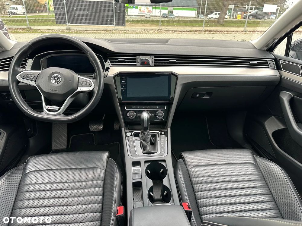 Volkswagen Passat 2.0 TSI 4Mot Elegance DSG - 10