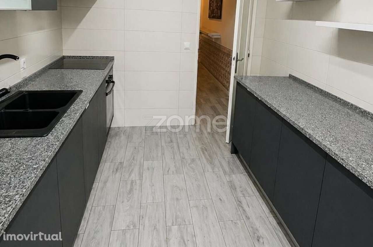 Apartamento T2+1 Renovado | Fitares – Rio de Mouro - Grande imagem: 5/16