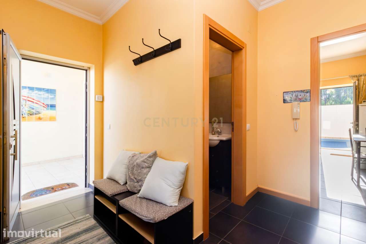 Moradia T4 Moderna | Piscina | Marinha Grande - Grande imagem: 4/28