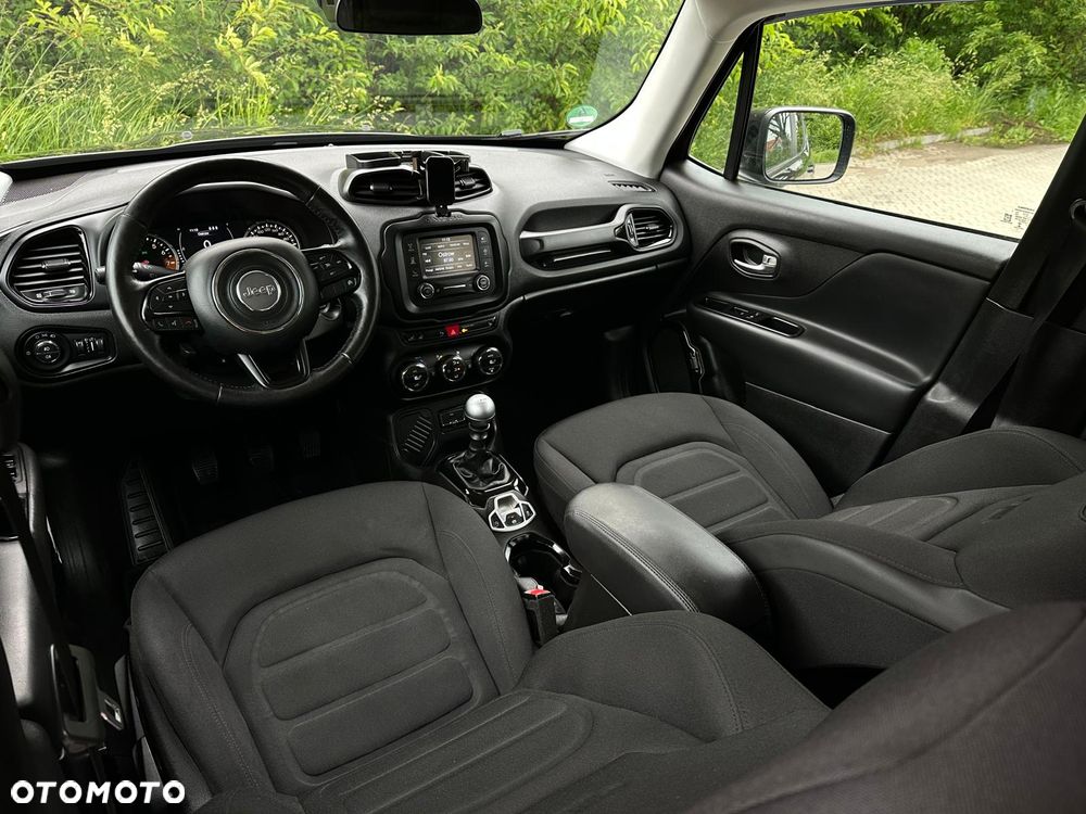 Jeep Renegade - 21