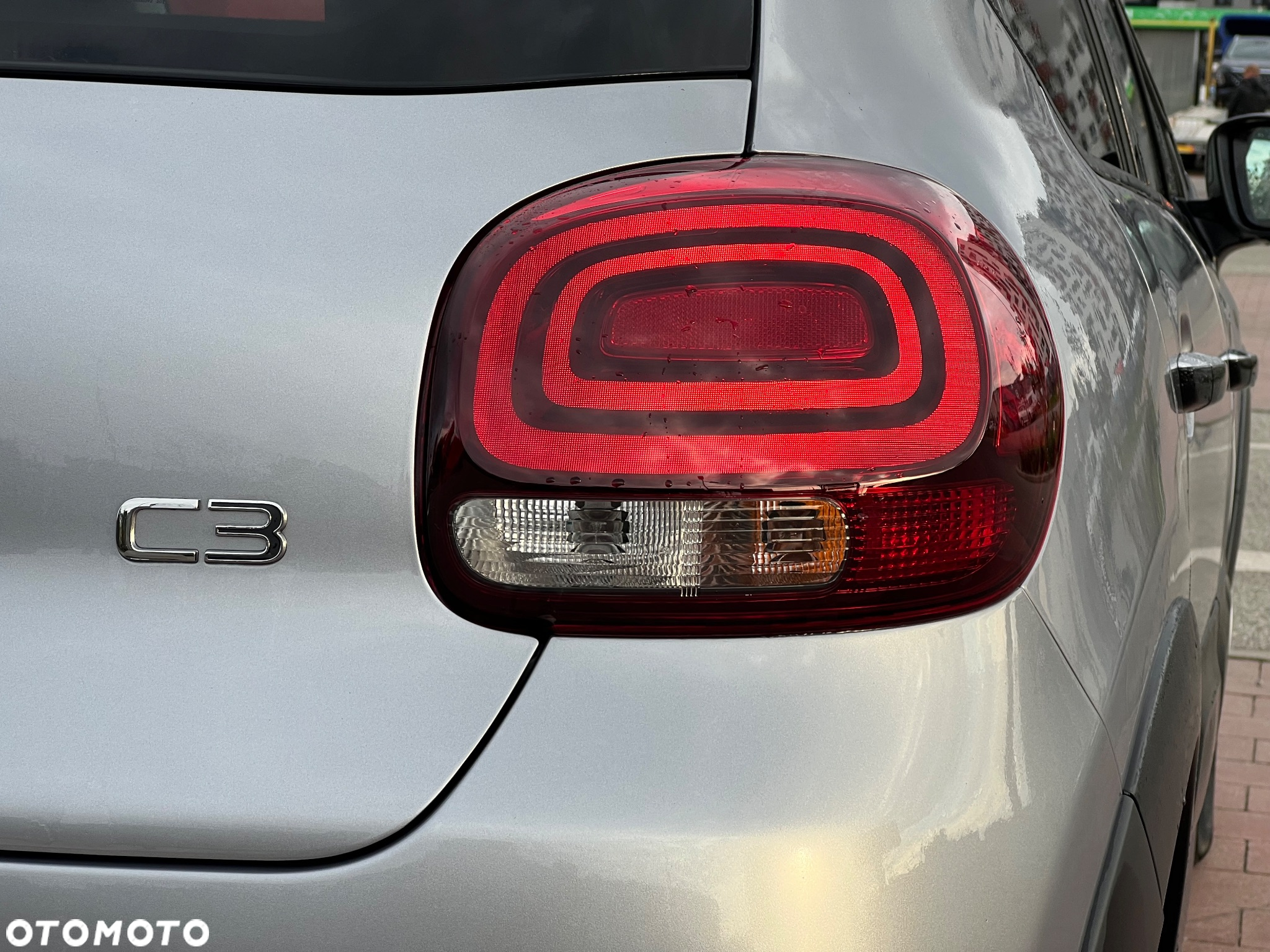 Citroën C3 1.2 PureTech Max EAT6 - 9
