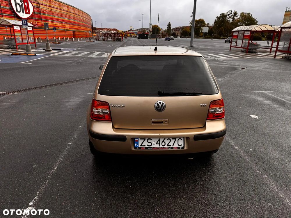 Volkswagen Golf IV 1.9 TDI Highline - 6