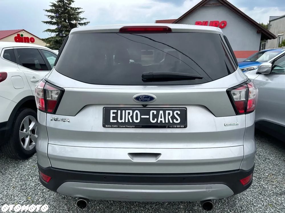 Ford Kuga 1.5 EcoBoost 2x4 Black & Silver - 5