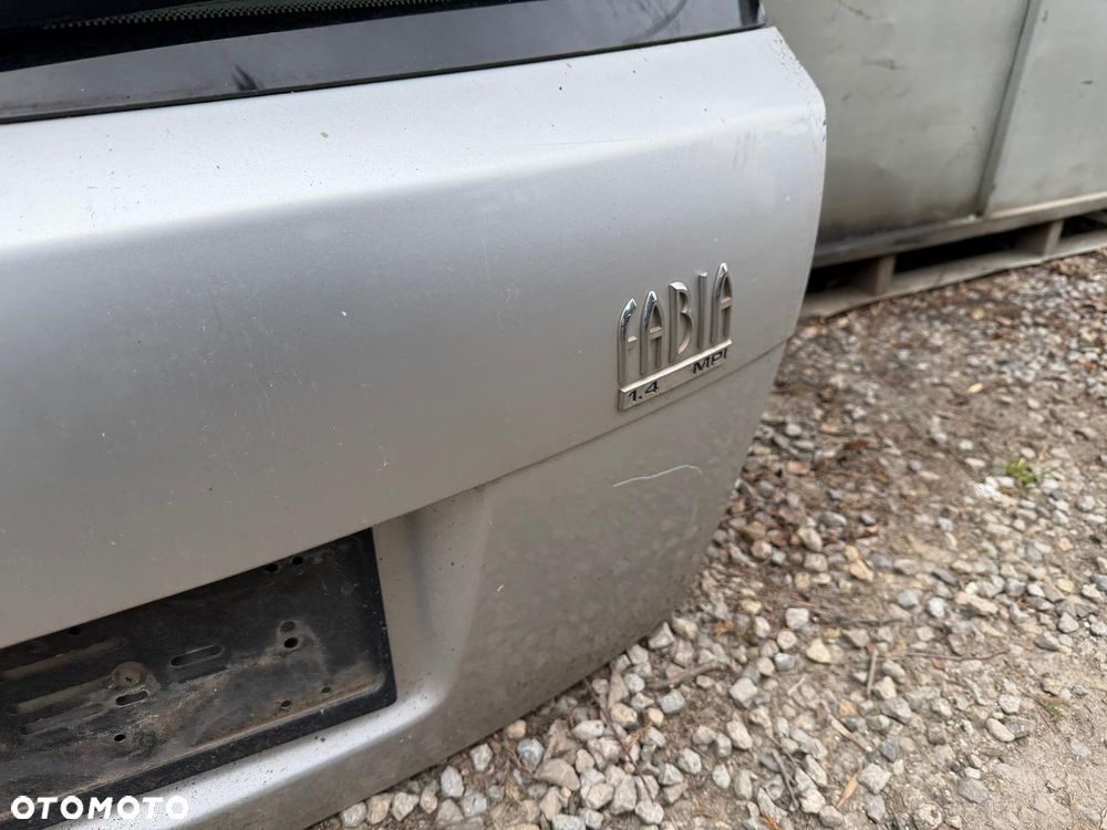 Klapa bagażnika Skoda Fabia I HB OE - 3