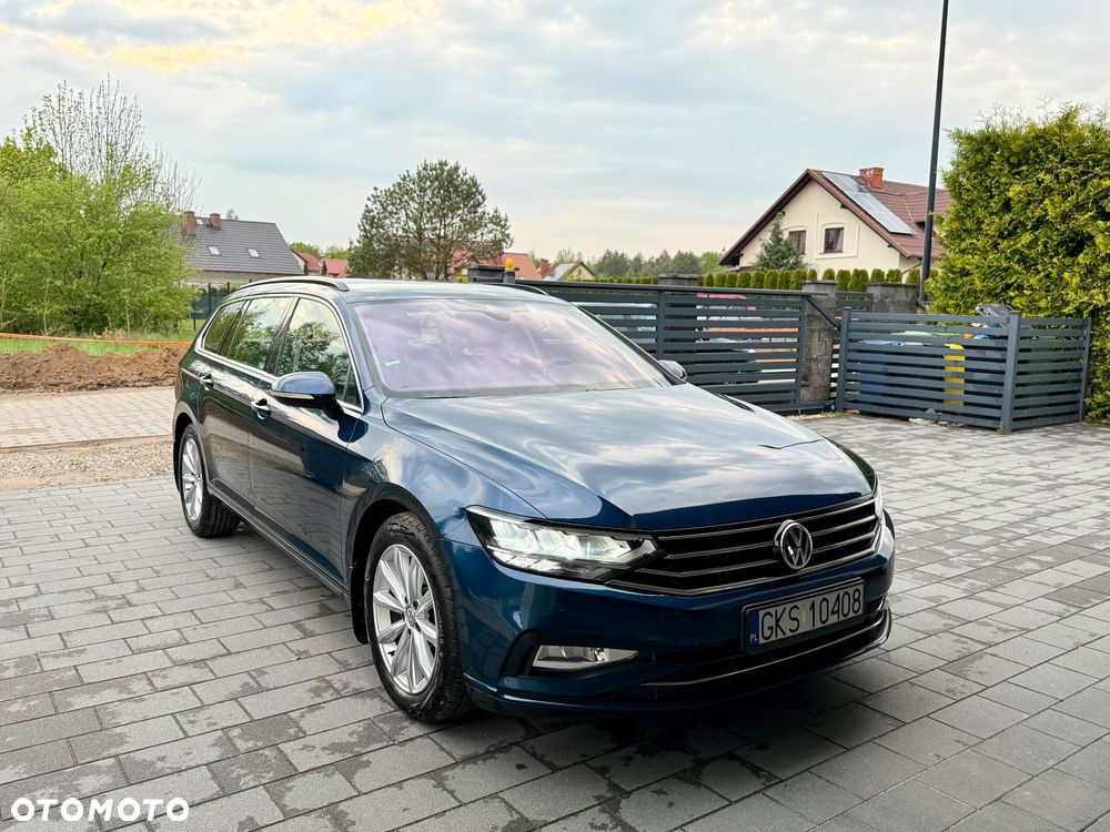 Volkswagen Passat 2.0 TDI SCR DSG Comfortline - 32