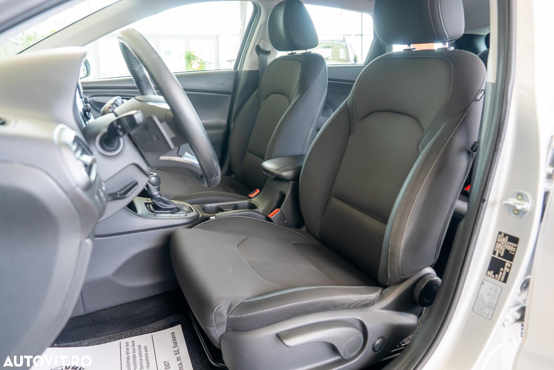 Hyundai i30 1.6 CRDI Automatik Trend - 6
