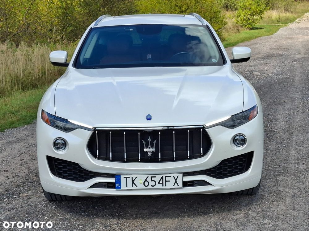 Maserati Levante Q4 - 15