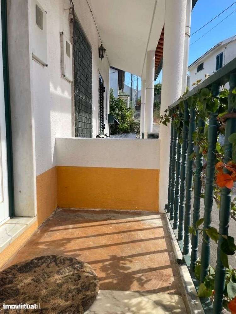 Moradia T2, em Sobral de Baixo, Pampilhosa da Serra. - Grande imagem: 4/37